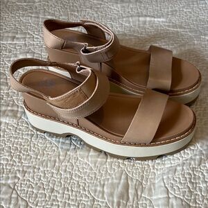 Sorel Tan Platform Sandals